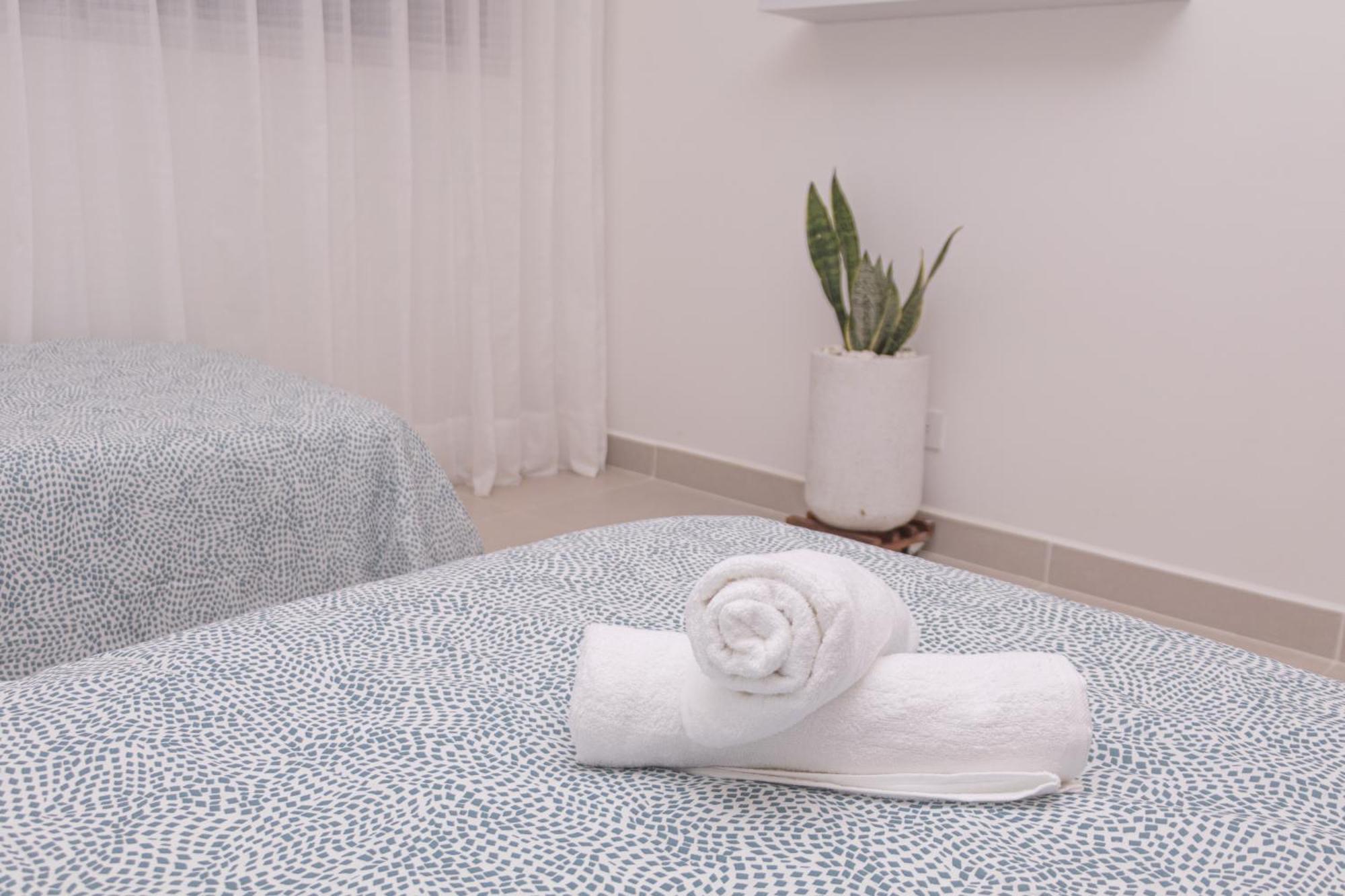 Apartamento De Lujo Frente Al Mar Con Piscina Cartagena 外观 照片