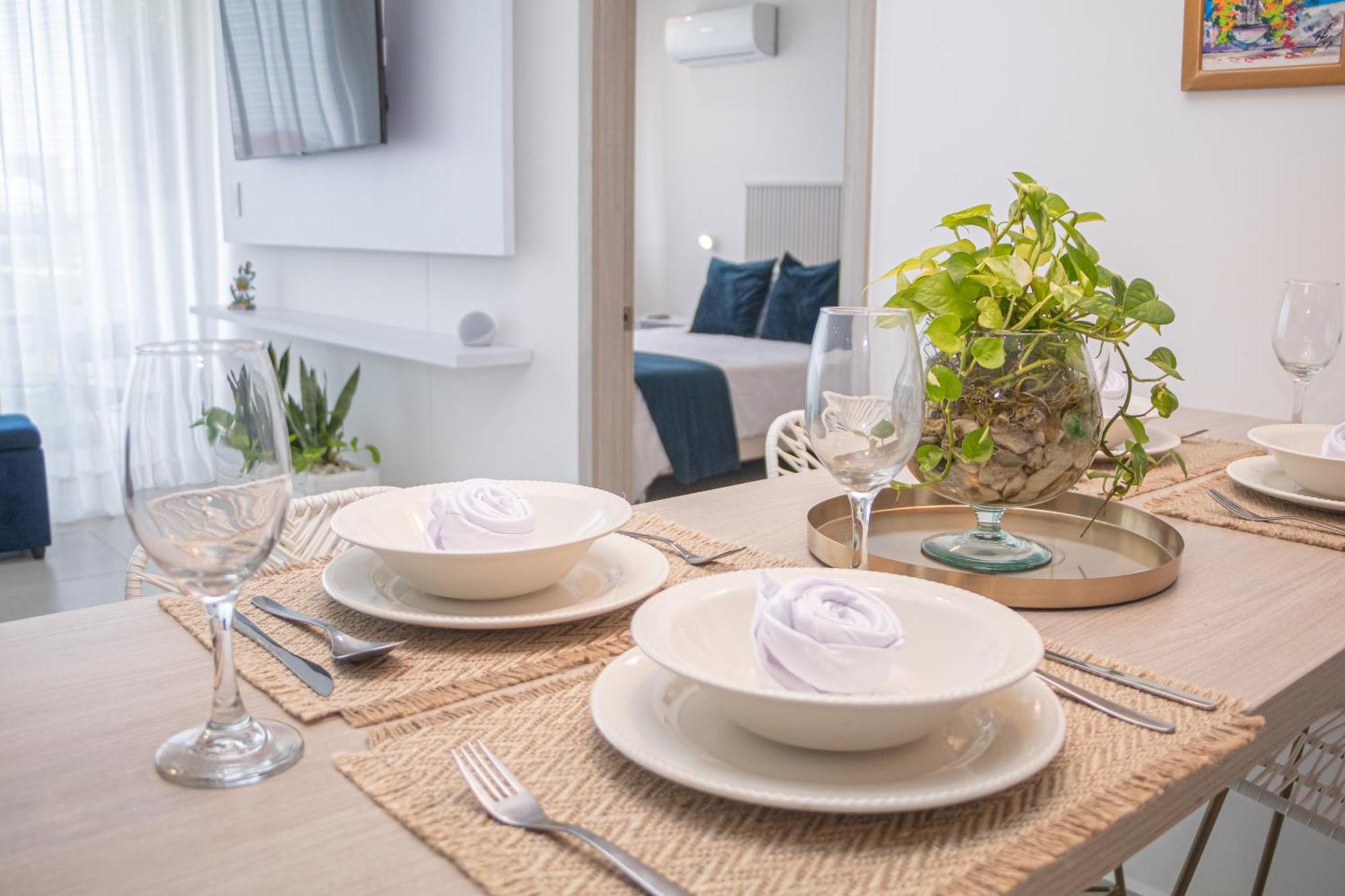 Apartamento De Lujo Frente Al Mar Con Piscina Cartagena 外观 照片